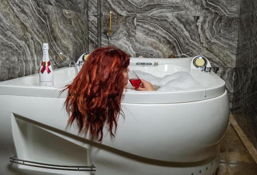 Hotel Katalina Spa Resort