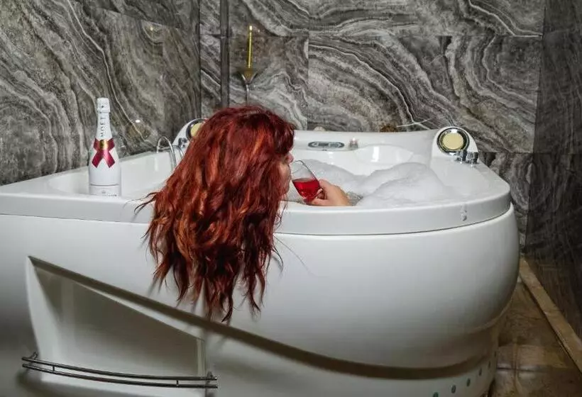 ホテル Katalina Spa Resort