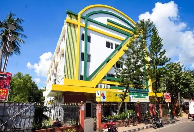 ホテル Spot On 60915 Akash Guest House