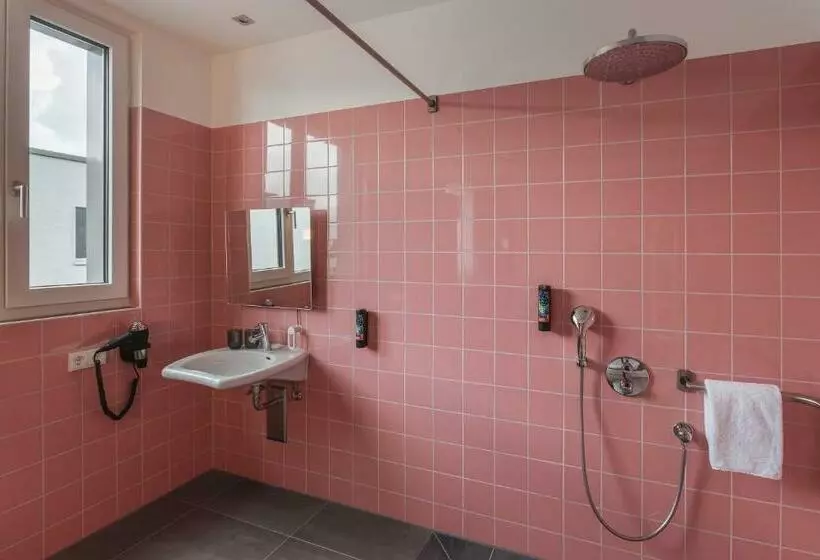 ホテル Holiday Inn   The Niu, Loco Munich North, An Ihg