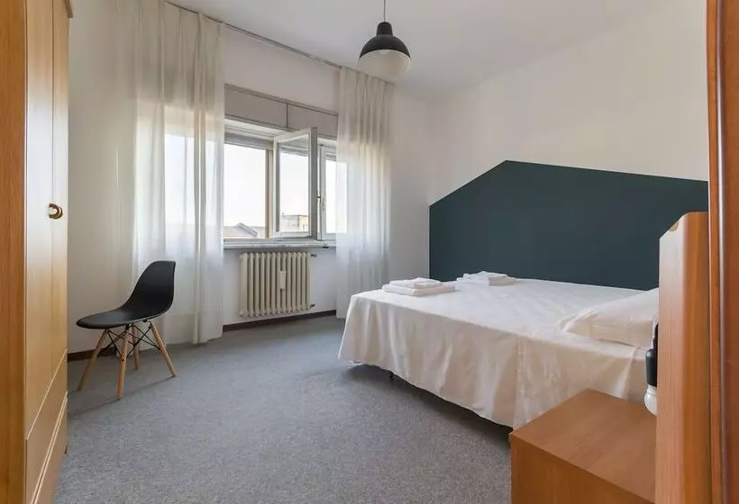 Uniho Hostel