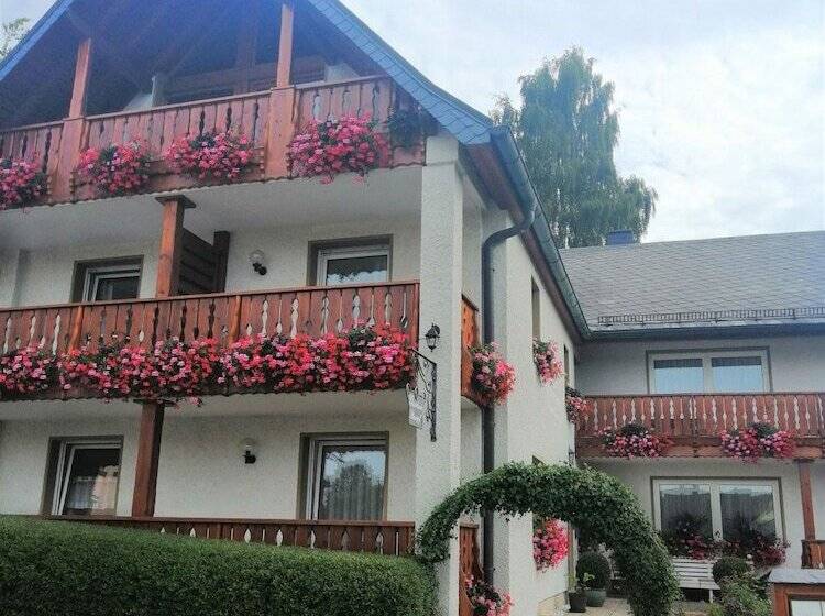 Общежитие Gaestehaus Stumpf