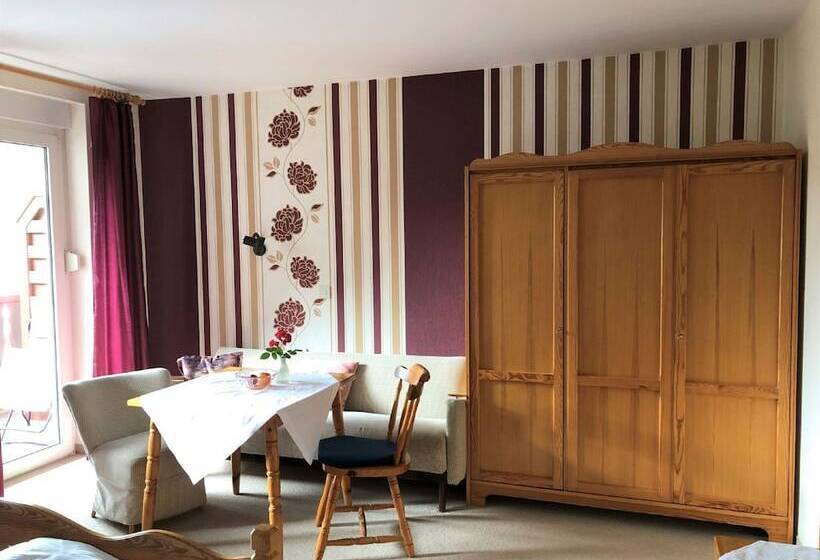 Общежитие Gaestehaus Stumpf