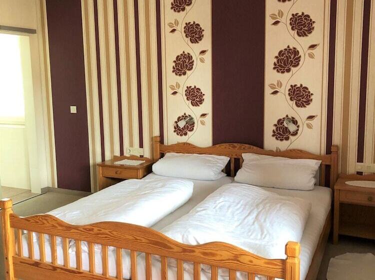 Общежитие Gaestehaus Stumpf