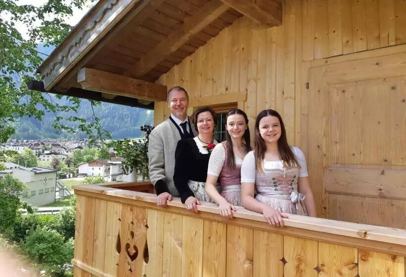 ホテル Garni Birkenheim