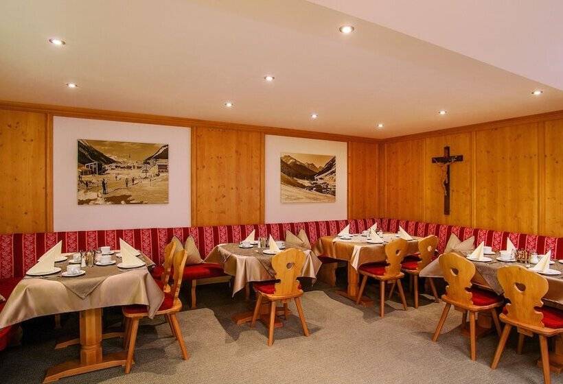 Hotel Garni Chasa Sulai