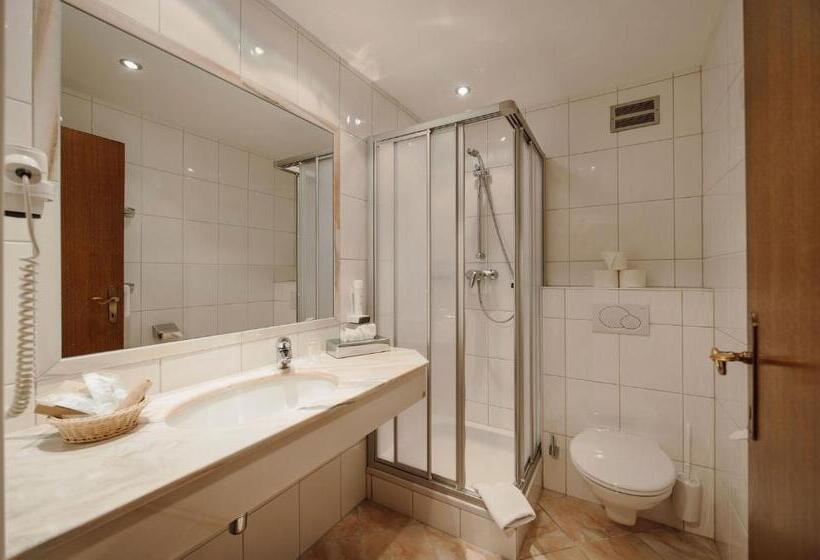 בית מלון כפרי Lisa