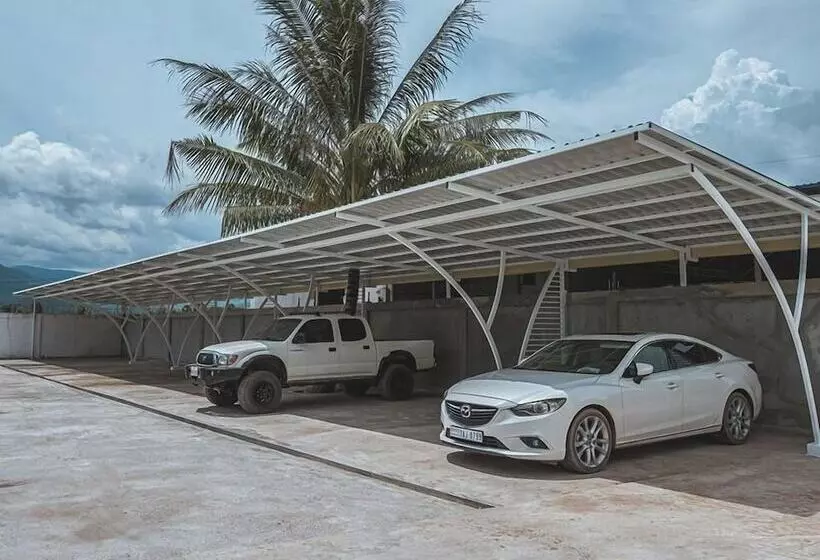 پانسیون Montagne Regency