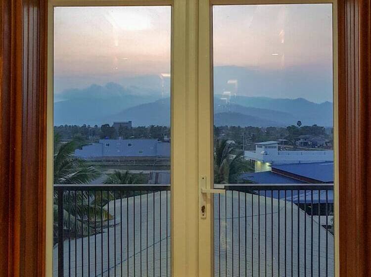 بنسيون Montagne Regency