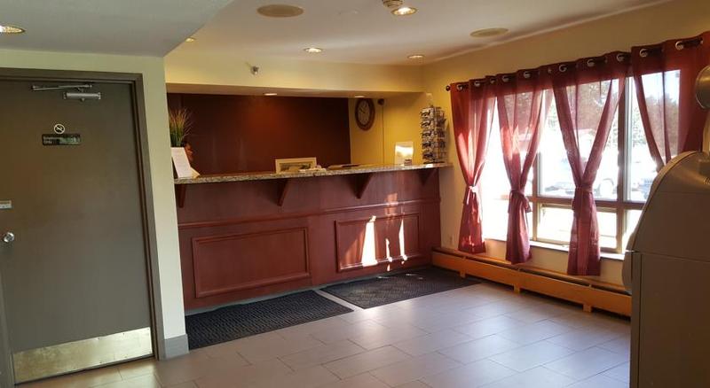 ホテル Americas Best Value Inn & Suites Anchorage Airport