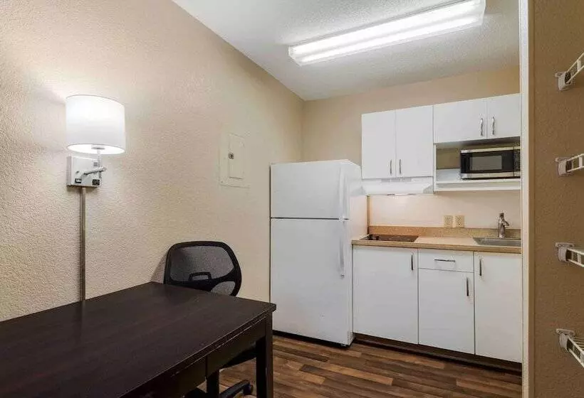 호텔 Extended Stay America Select Suites   Chattanooga   Airport