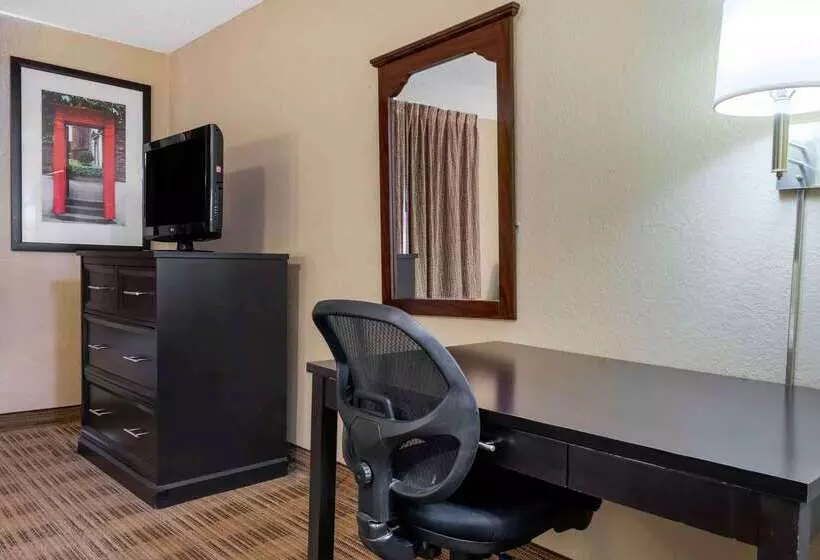 בית מלון כפרי Extended Stay America Select Suites   Jacksonville   Lenoir Avenue East