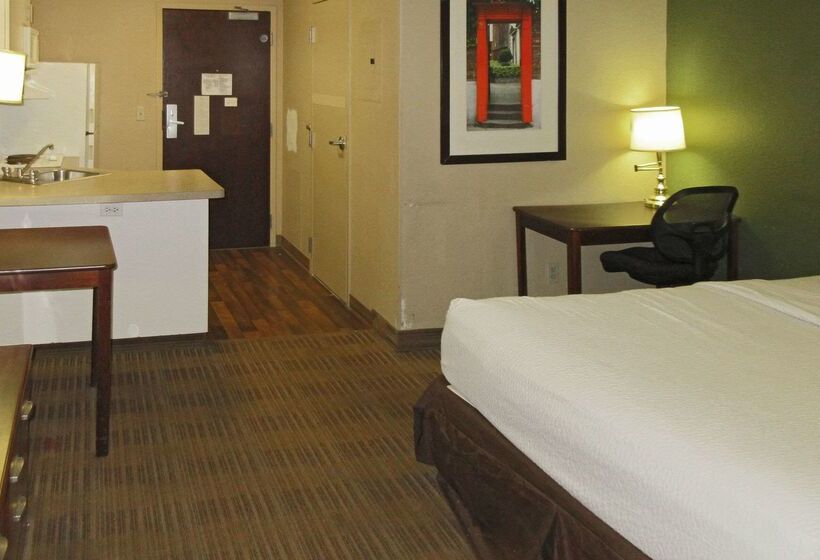 Отель Suburban Studios Minneapolis Bloomington