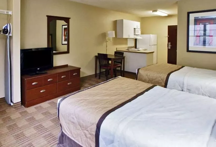 ホテル Suburban Studios Minneapolis Bloomington