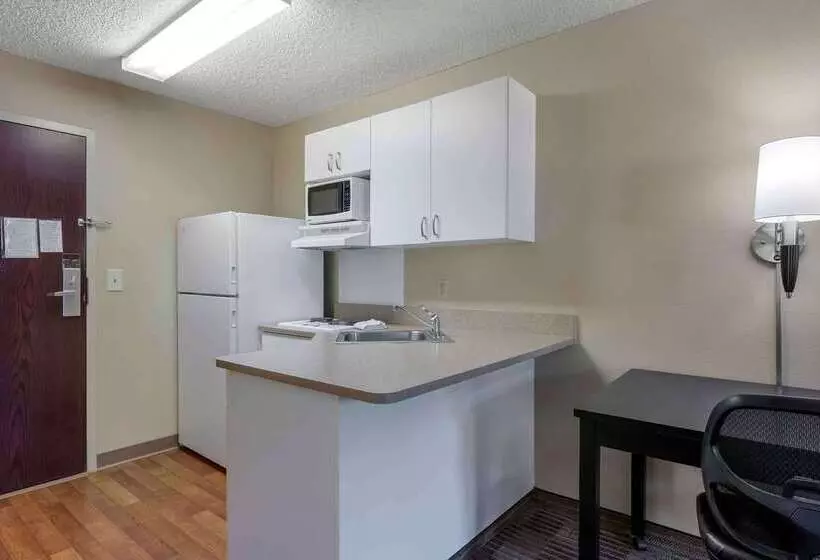 فندق Extended Stay America Suites Santa Barbara Calle Real