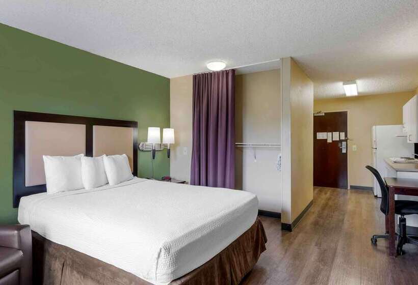 Отель Extended Stay America Suites  Santa Barbara  Calle Real