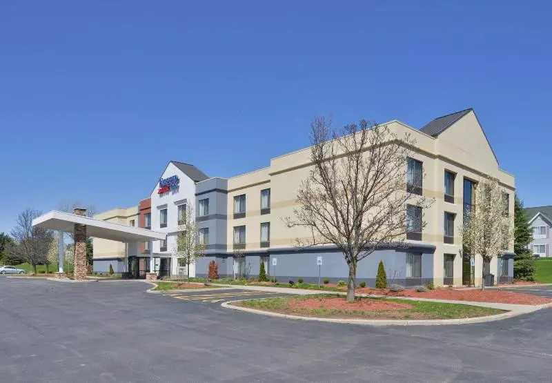 ホテル Fairfield By Marriott Rochester Henrietta/university Area