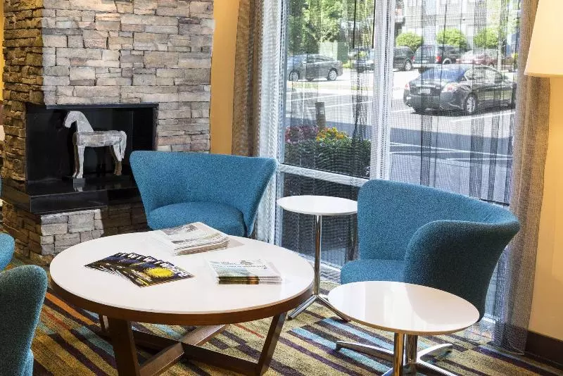 酒店 Fairfield Inn & Suites By Marriott Atlanta Alpharetta