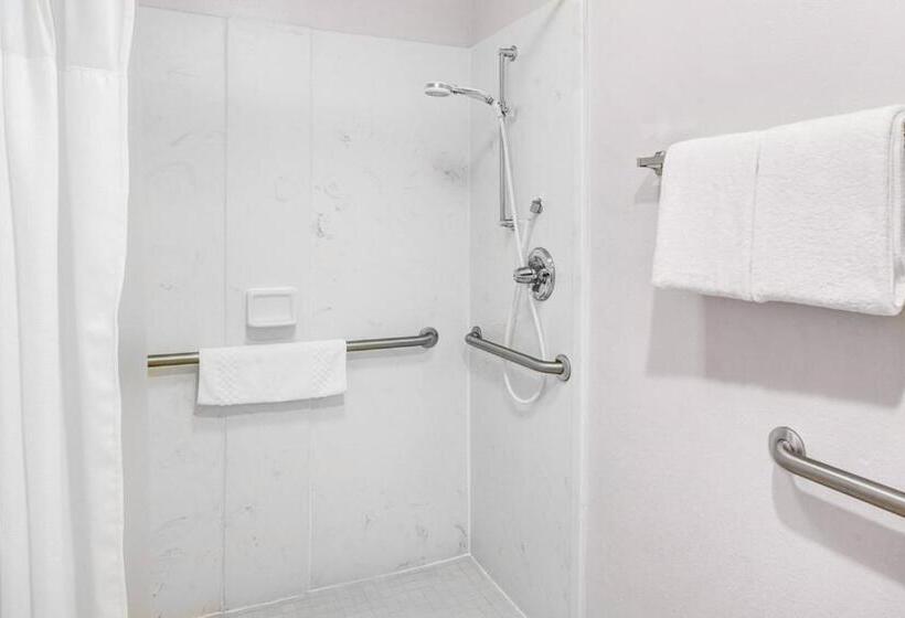 فندق Fairfield Inn & Suites By Marriott Atlanta Alpharetta