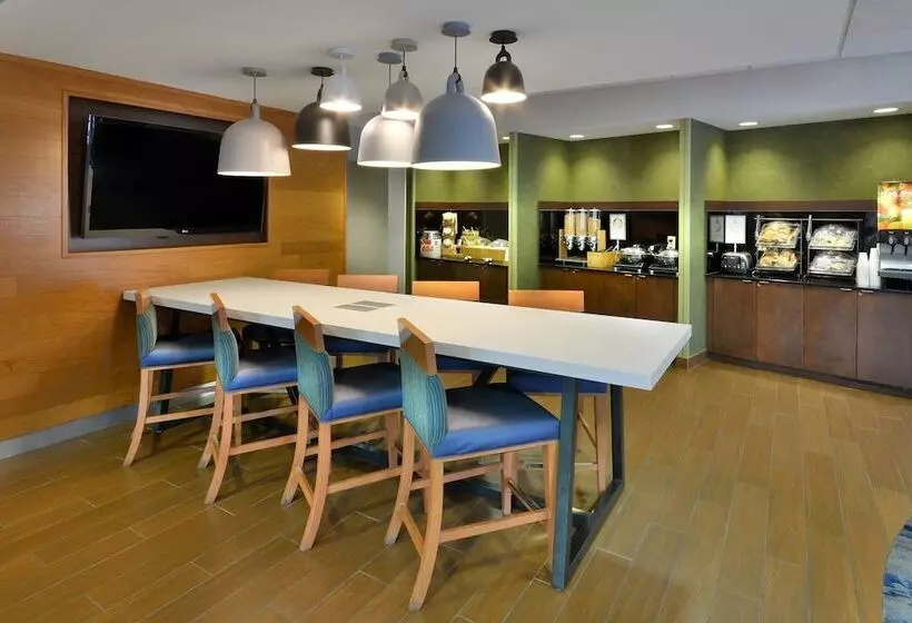 ホテル Fairfield Inn & Suites By Marriott Charlottesville North