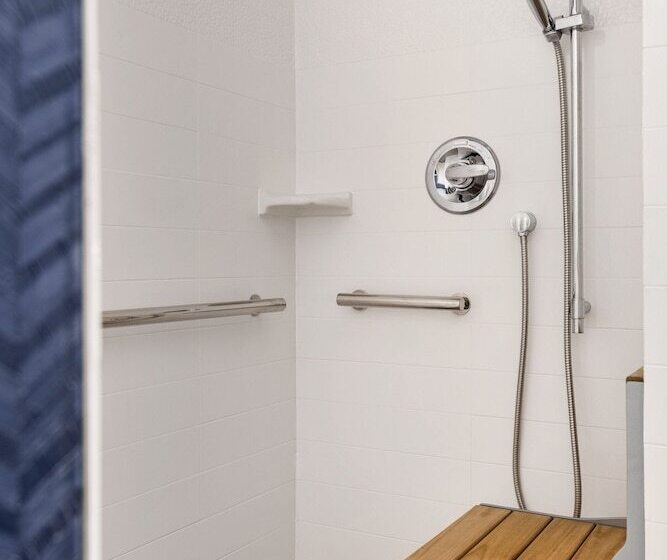 فندق Fairfield Inn & Suites Findlay