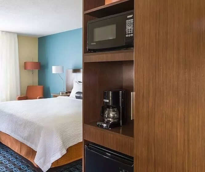 酒店 Fairfield Inn & Suites Grand Rapids
