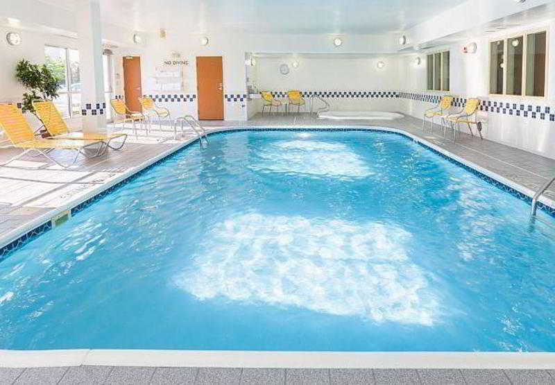 فندق Fairfield Inn & Suites Grand Rapids