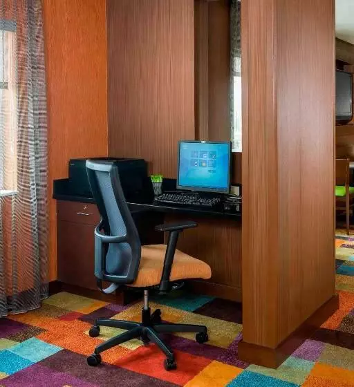 בית מלון כפרי Fairfield Inn & Suites Mansfield Ontario