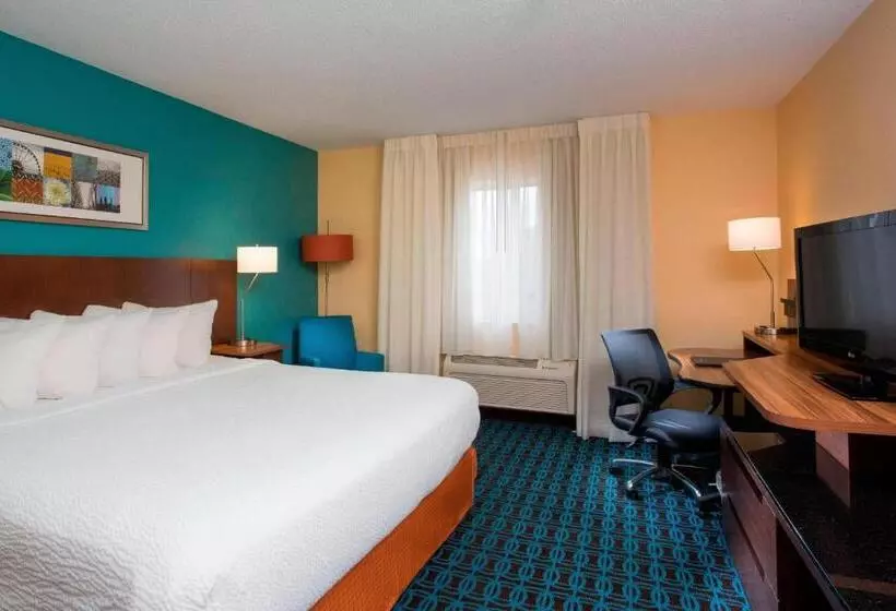 فندق Fairfield Inn & Suites Oshkosh