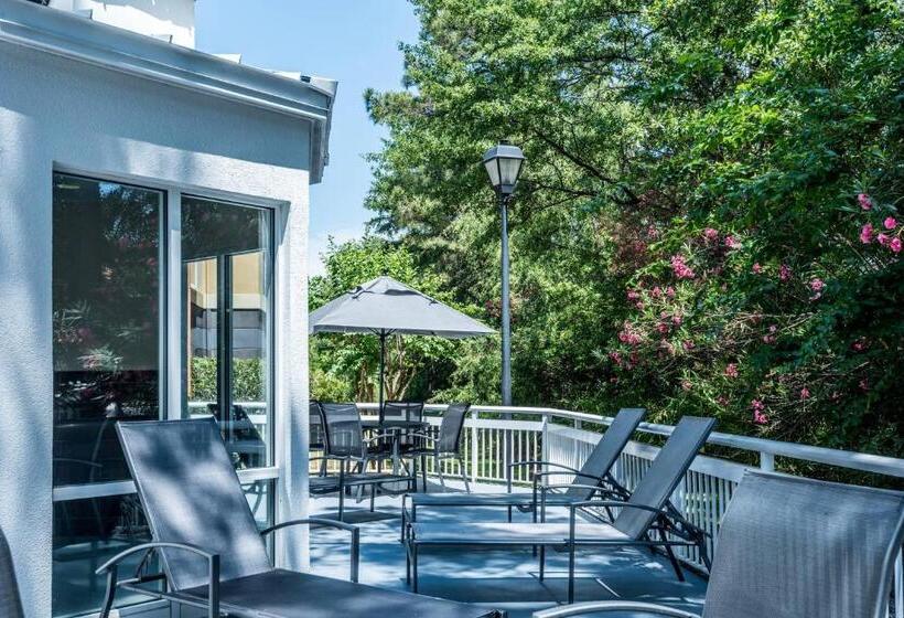 בית מלון כפרי Fairfield Inn & Suites Savannah I95 South