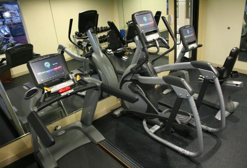 هتل Fairfield Inn & Suites By Marriott