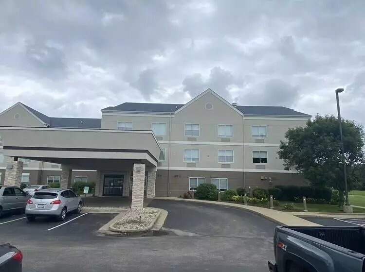 Отель Holiday Inn Express Princeton By Ihg