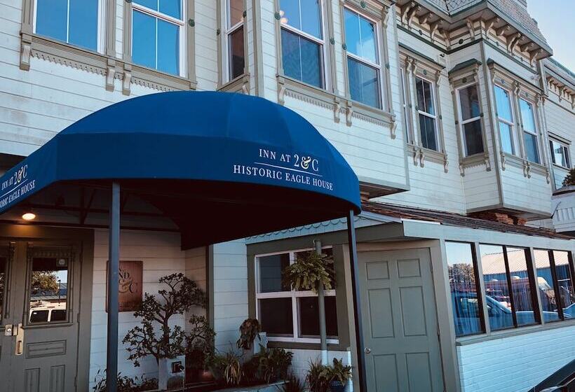 旅馆 The Inn At 2nd & C