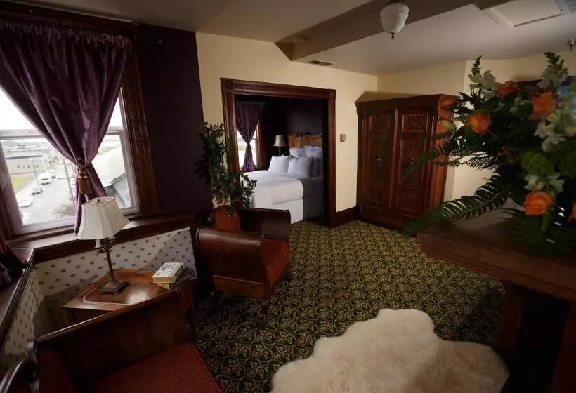 Retkeilymaja The Inn At 2nd & C