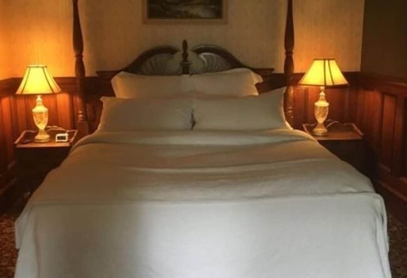 旅馆 The Inn At 2nd & C