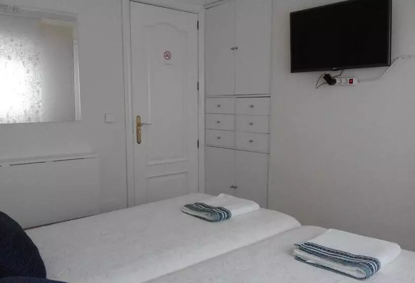 ペンション Residencial Playa Lisa
