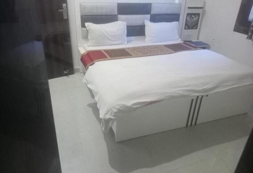 リゾートホテル Gopi Dham