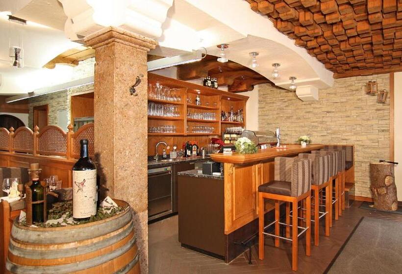 Aparthotel Krösbacher