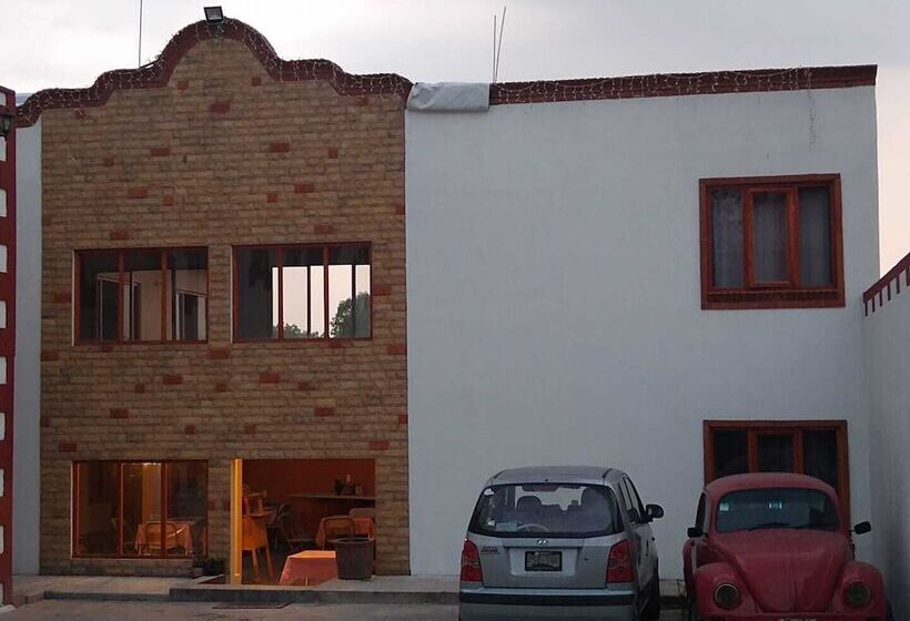 住宿加早餐  Real De Ariza