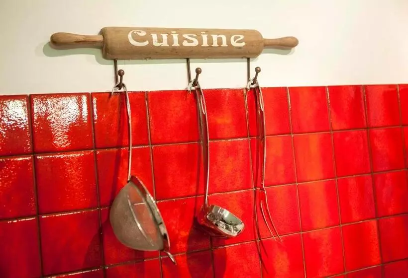 Aamiaismajoitus (B&B) Vingt Sept