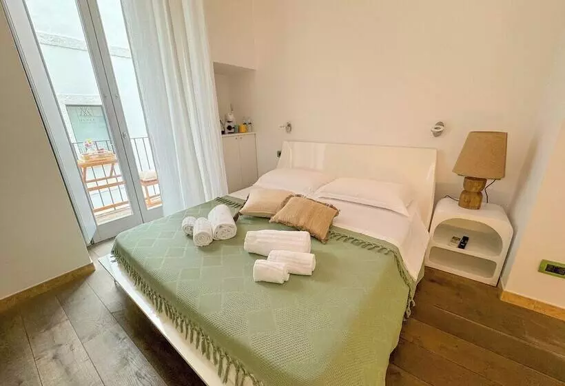 Aamiaismajoitus (B&B) Vingt Sept