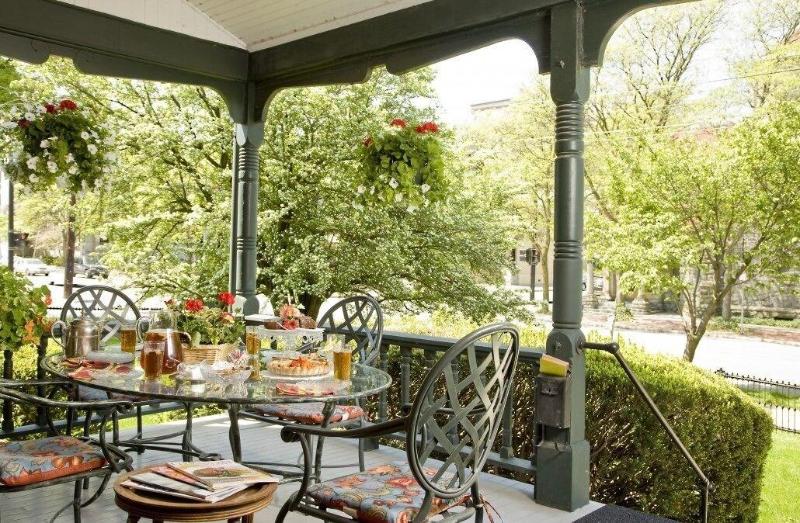 تختخواب و صبحانه William Henry Miller Inn