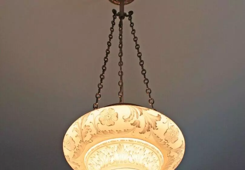 Aamiaismajoitus (B&B) William Henry Miller Inn