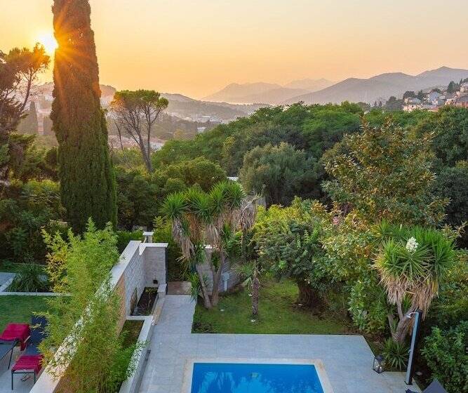 Hedera Estate - Villa Hedera