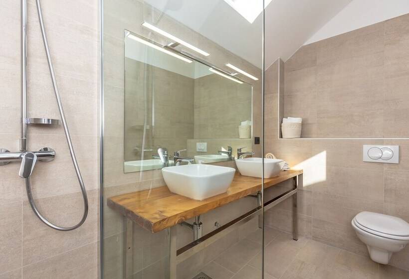 Hedera Estate - Villa Hedera