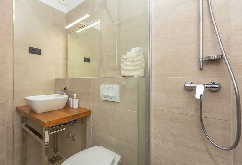 Hedera Estate - Villa Hedera