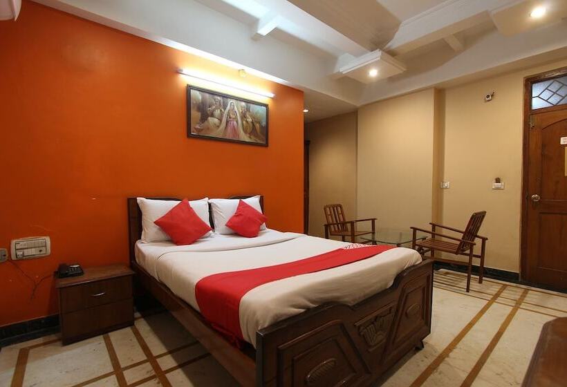 Hotel Kubera Palace By Oyo Rooms