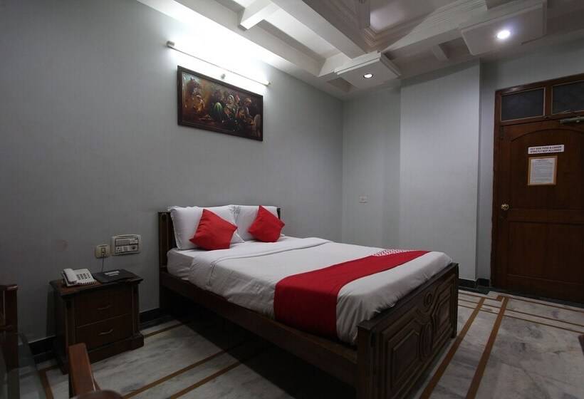 Hotel Kubera Palace By Oyo Rooms