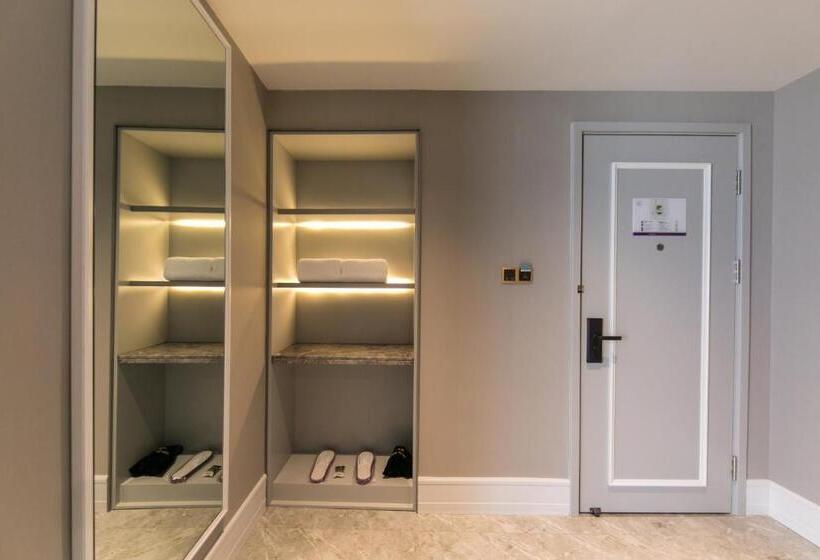 בית מלון כפרי Mercure Ordos Downtown