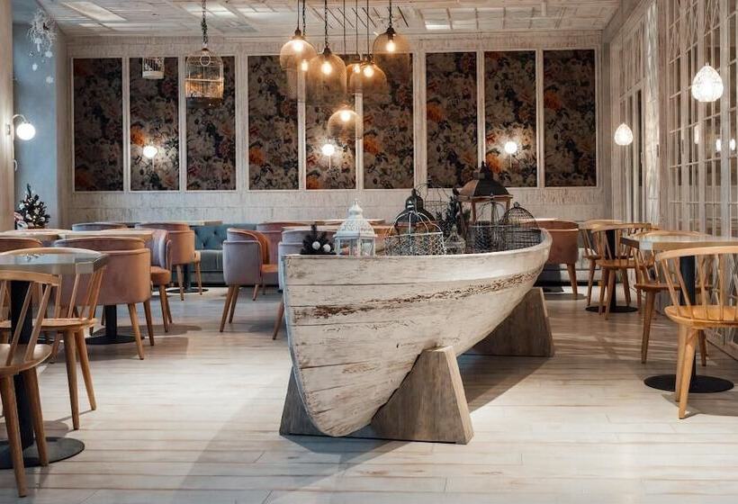 בית מלון כפרי Ostrovskiy